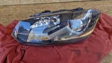 Laden Sie das Bild in den Galerie-Viewer, Frontscheinwerfer VW Polo 6r 6R1941031D Links Scheinwerfer Headlight SCH3501443231lw