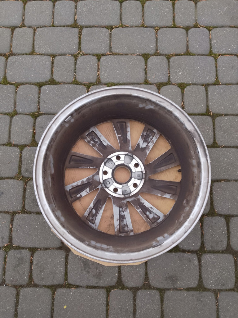 1x Alufelge 17 Zoll 7.0" 5x112 46ET Glanz Silber 5E3601025 Mg Octavia Iii FEL4805278132ha