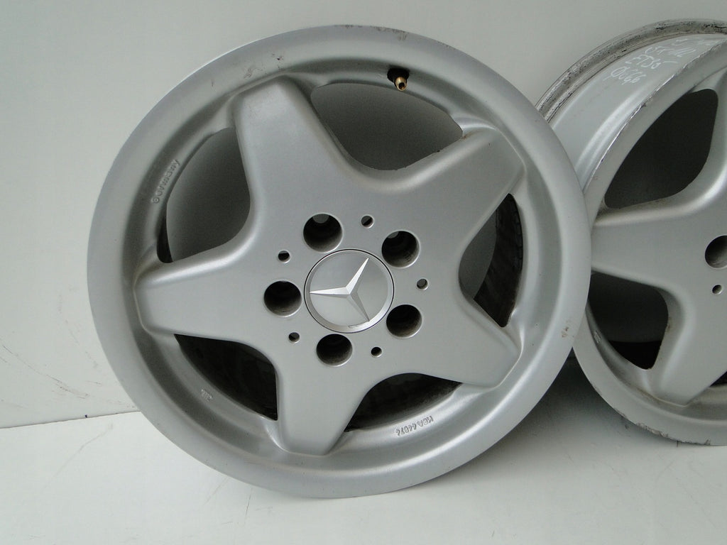 4x Alufelge 15 Zoll 7.0" 5x112 35ET Silber Mercedes-Benz Rim Wheel