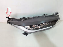 Laden Sie das Bild in den Galerie-Viewer, Frontscheinwerfer Toyota 4 Yaris GRG28041534 LED Rechts Scheinwerfer Headlight SCH9300124941vx