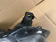Laden Sie das Bild in den Galerie-Viewer, Frontscheinwerfer Ford Kuga III L90187839 Rechts Scheinwerfer Headlight SCH9599130016bl