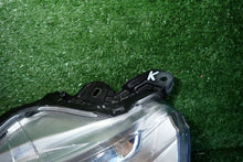 Laden Sie das Bild in den Galerie-Viewer, Frontscheinwerfer Citroën C1 II 90060984 Rechts Scheinwerfer Headlight SCH9201616285pi