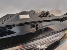 Laden Sie das Bild in den Galerie-Viewer, Frontscheinwerfer Mercedes-Benz W247 Links Scheinwerfer Headlight SCH6655192612sb