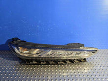 Laden Sie das Bild in den Galerie-Viewer, Frontscheinwerfer Hyundai Kona 92208-J9000 LED Rechts Scheinwerfer Headlight SCH8991538640bc