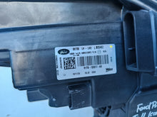 Laden Sie das Bild in den Galerie-Viewer, Frontscheinwerfer Ford Puma R1TB-13E017-AD Full LED Rechts oder Links SCH8651939700tw