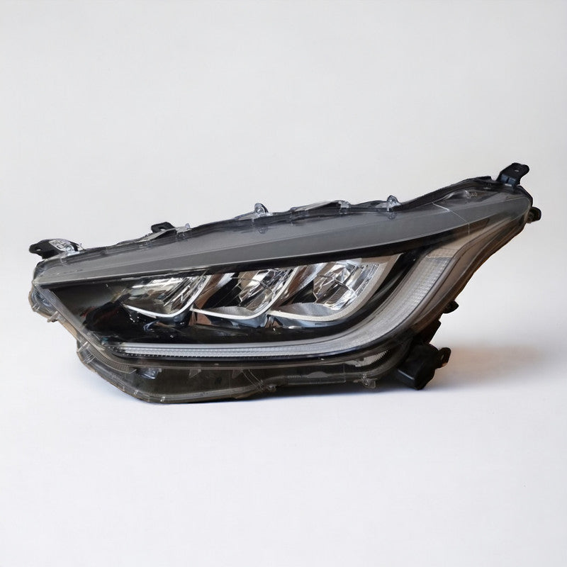 Frontscheinwerfer Toyota 4 Yaris 132178 EUK0-8 FULL LED Links Headlight