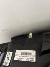 Laden Sie das Bild in den Galerie-Viewer, Frontscheinwerfer BMW X1 F48 90020685 729026707 Xenon Rechts oder Links SCH9705894163zn