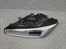 Load image into Gallery viewer, Frontscheinwerfer Audi Q2 81A941011 LED Links Scheinwerfer Headlight SCH1018260591gn
