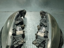 Laden Sie das Bild in den Galerie-Viewer, Frontscheinwerfer Renault Laguna II 8200481196 8200481197 Ein Satz Headlight SCH7058904918zt