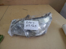 Laden Sie das Bild in den Galerie-Viewer, Frontscheinwerfer Toyota III Links Scheinwerfer Headlight SCH8806809636sq