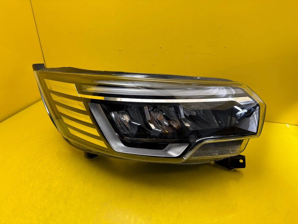 Frontscheinwerfer Renault Trafic 260102899R LED Rechts Scheinwerfer Headlight SCH3233403308zw