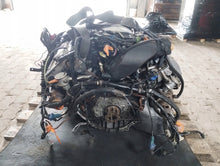 Laden Sie das Bild in den Galerie-Viewer, Motor Audi A4 B5 C5 ALF 2.4 165PS 121kW 205TKm Benzin Engine Komplett MOT7602428056ee