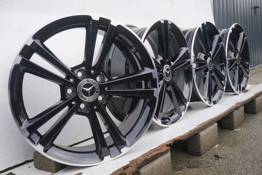4x Alufelge 18 Zoll 7.5" 5x112 49ET Glanz Schwarz A1774011300 Mercedes-Benz W177