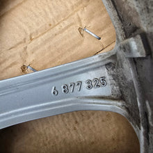 Load image into Gallery viewer, 2x Alufelge 19 Zoll 7.5" 5x112 32ET Glanz Grau 6877325 BMW Rim Wheel FEL6066339726iq