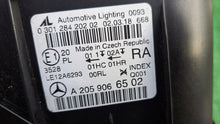 Laden Sie das Bild in den Galerie-Viewer, Frontscheinwerfer Mercedes-Benz W205 2059066502 Rechts Scheinwerfer Headlight SCH6281865308hz