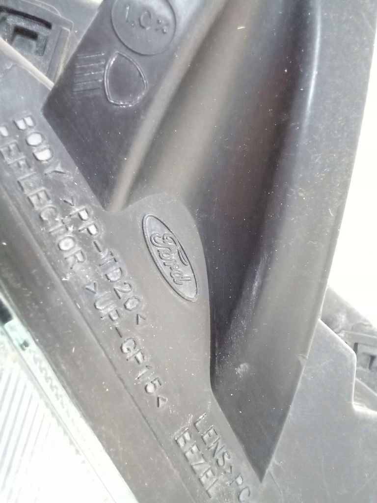 Frontscheinwerfer Ford Focus 4M5113W029EE Xenon Rechts Scheinwerfer Headlight SCH4791611417an