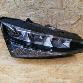 Frontscheinwerfer Skoda Scala 657941016 LED Rechts Scheinwerfer Headlight SCH9521724785rt