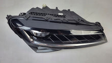 Load image into Gallery viewer, Frontscheinwerfer Skoda Superb III 3V1941016D-KUD LED Rechts Headlight