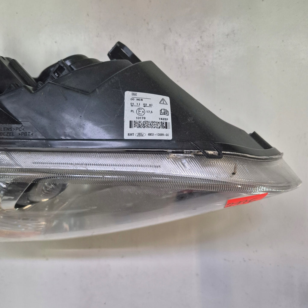 Frontscheinwerfer Ford Focus 4M51-13099-GC Rechts Scheinwerfer Headlight SCH1500762350rn