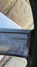 Laden Sie das Bild in den Galerie-Viewer, 1x Alufelge 21 Zoll 5x130 4L0601025CE Audi Q7 Rim Wheel FEL4867782003te