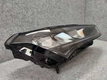 Laden Sie das Bild in den Galerie-Viewer, Frontscheinwerfer Skoda Enyaq IV 5LB941016F LED Rechts Scheinwerfer Headlight SCH8171108114vv