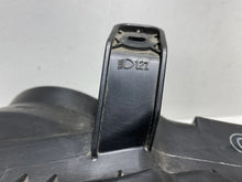 Laden Sie das Bild in den Galerie-Viewer, Frontscheinwerfer Mitsubishi Pajero III 10087419 12V6055W Links Headlight