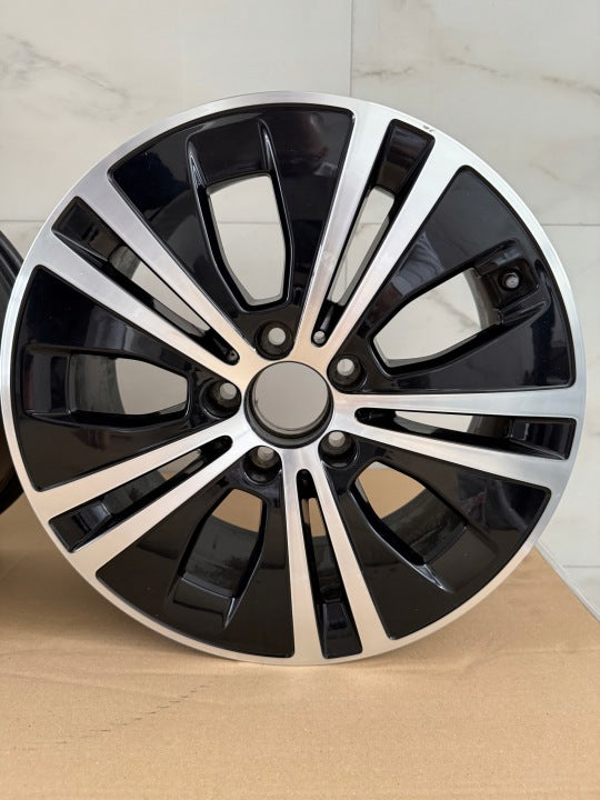 4x Alufelge 17 Zoll 7.5" 5x112 40ET Glanz Schwarz A2134015100 Audi I Rim Wheel FEL9730945742kk