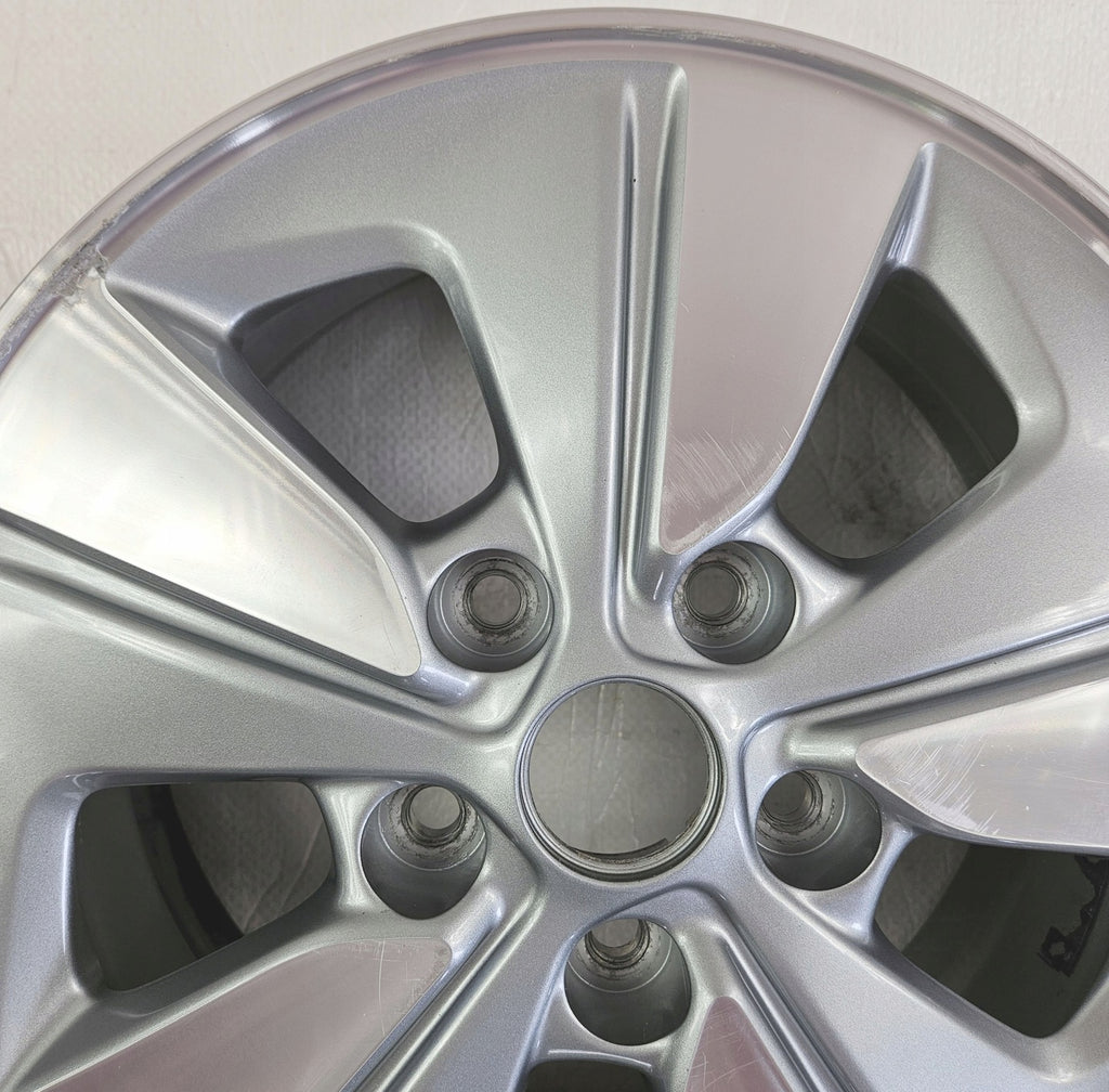 1x Alufelge 15 Zoll 6.0" 5x114.3 45ET Schwarz Nissan Leaf Ze0 Ze1 Pulsar