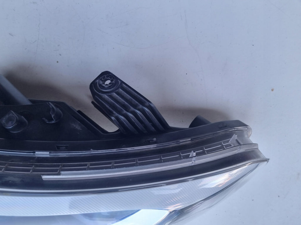 Frontscheinwerfer Hyundai I20 II 92102-C8 Rechts Scheinwerfer Headlight