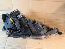 Laden Sie das Bild in den Galerie-Viewer, Frontscheinwerfer Mazda 6 Gj Links Scheinwerfer Headlight SCH9486376578tg
