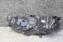 Load image into Gallery viewer, Frontscheinwerfer Audi A4 B9 8W0941012 LED Rechts Scheinwerfer Headlight