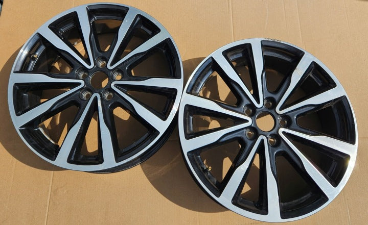 1x Alufelge 18 Zoll 7.5" 5x108 52 5ET Glanz Schwarz GJ5C-1007-P2 Ford Kuga FEL2467578673hx