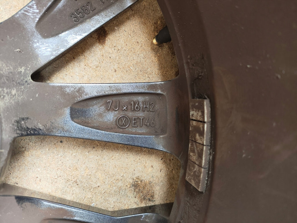 1x Alufelge 16 Zoll 7.0" 5x100 46ET Glanz Graphit 6V0601025J Mg Fabia Iii FEL3473501276cv