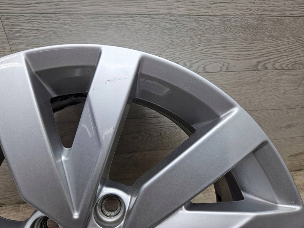 1x Alufelge 16 Zoll 6.5" 5x112 41ET Matt Silber 3G0601025BJ VW Passat B8 FEL4069192675ln