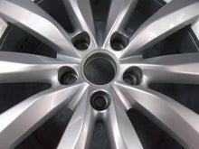 Load image into Gallery viewer, 1x Alufelge 17 Zoll 7.0&quot; 5x112 43ET Glanz Silber 5N0601025AR VW Tiguan Rim Wheel