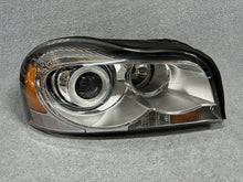 Laden Sie das Bild in den Galerie-Viewer, Frontscheinwerfer Volvo Xc90 89902045 Xenon Rechts Scheinwerfer Headlight SCH9673568415at