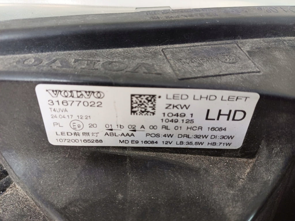 Frontscheinwerfer Volvo V40 Cross Country 31377022 Links Scheinwerfer Headlight SCH5459971820kr