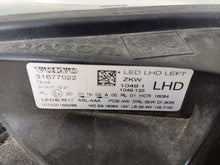 Laden Sie das Bild in den Galerie-Viewer, Frontscheinwerfer Volvo V40 Cross Country 31377022 Links Scheinwerfer Headlight SCH5459971820kr