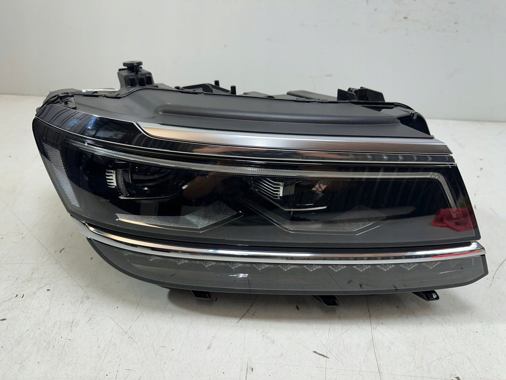 Frontscheinwerfer VW Tiguan 5NB941082AA LED Rechts Scheinwerfer Headlight