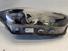Laden Sie das Bild in den Galerie-Viewer, Frontscheinwerfer Kia Ceed 92102J7051 J7921-21040 LED Rechts oder Links