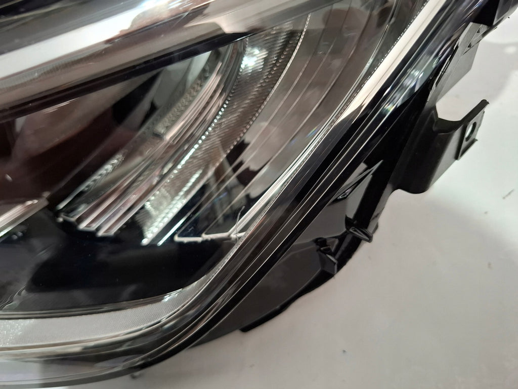 Frontscheinwerfer VW Golf VIII 5H1941005 992941591 LED Rechts oder Links SCH3827357286az