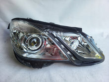 Laden Sie das Bild in den Galerie-Viewer, Frontscheinwerfer Mercedes-Benz W212 A21282021039 Xenon Rechts Headlight SCH6849271290yj