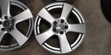 Load image into Gallery viewer, 4x Alufelge 17 Zoll 7.0" 5x112 48 5ET A2054015500 Mercedes-Benz Viano Rim Wheel FEL1850090008ui