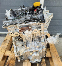 Laden Sie das Bild in den Galerie-Viewer, Motor Dacia Sandero III H4DF480 1.0 TCE 2021 Engine Unkomplett MOT7186315684xs