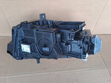 Laden Sie das Bild in den Galerie-Viewer, Frontscheinwerfer Mercedes-Benz W247 A2479063505 Links Scheinwerfer Headlight SCH8322895088ns