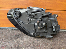 Load image into Gallery viewer, Frontscheinwerfer Porsche Cayenne 7P5941752H Xenon Rechts Scheinwerfer Headlight SCH4576568399lj