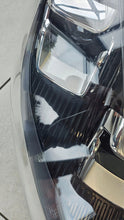 Laden Sie das Bild in den Galerie-Viewer, Frontscheinwerfer Ford Kuga LV4B-13E016-AN LED FALSE Scheinwerfer Headlight SCH7152917299ym