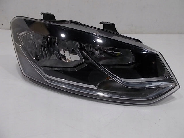 Frontscheinwerfer VW Polo 6C1941006B Halogen Rechts Scheinwerfer Headlight