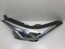 Laden Sie das Bild in den Galerie-Viewer, Frontscheinwerfer Toyota Chr C-Hr 81110-F4071-00 LED Rechts oder Links