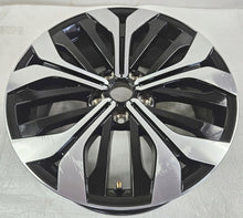 Load image into Gallery viewer, 1x Alufelge 18 Zoll 7.5" 5x114.3 45ET 403007567R Renault Talisman Megane Iv FEL7510223774or
